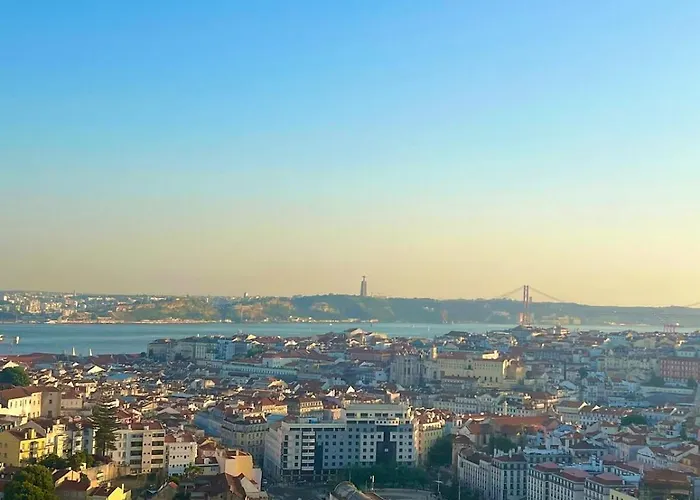 Luxurious Art Design - Graca Lisboa