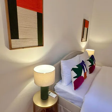 Luxurious Art Design - Graca Apartament